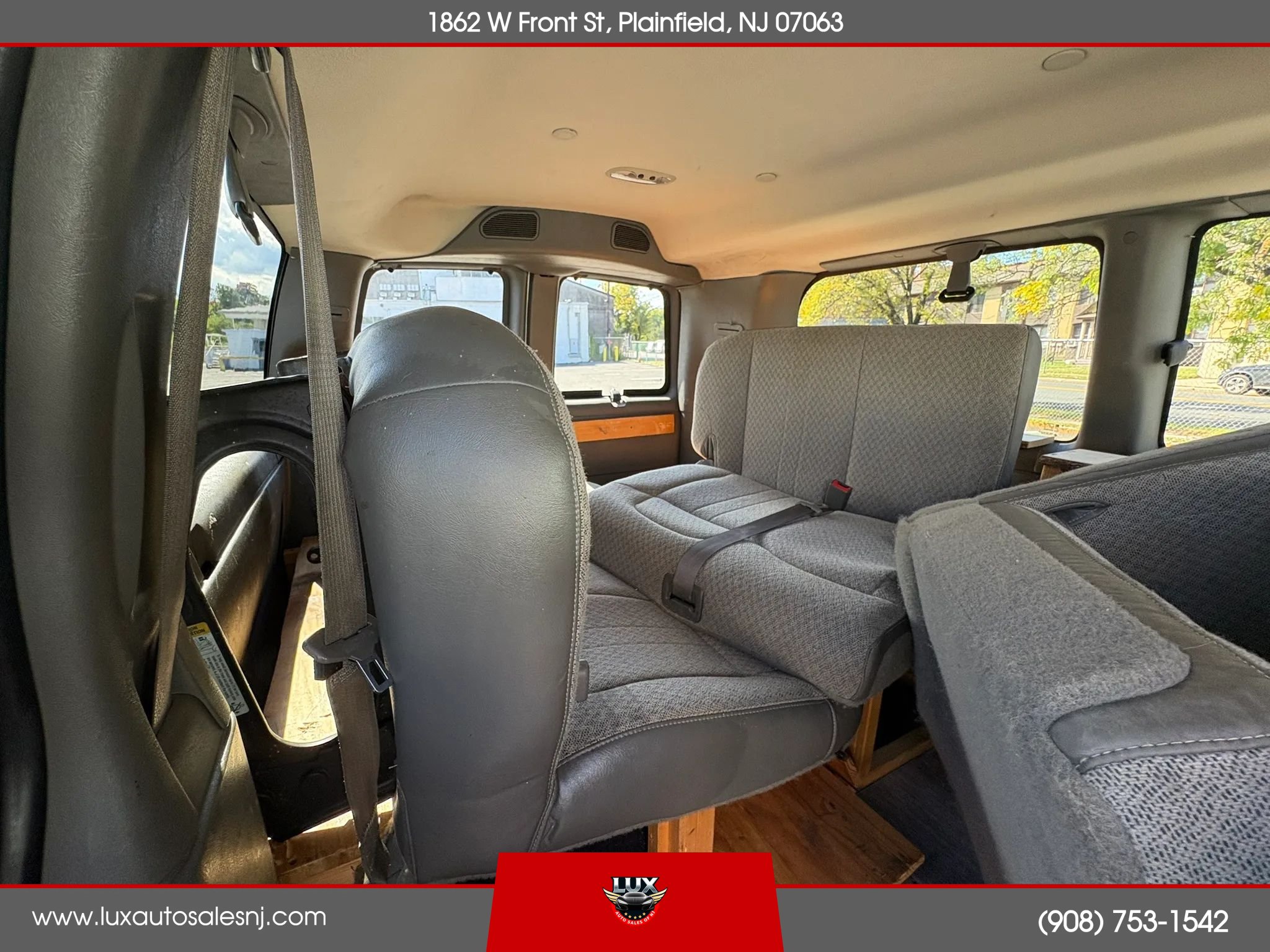 Used 2016 Chevrolet Express 2500 LS RWD image 33