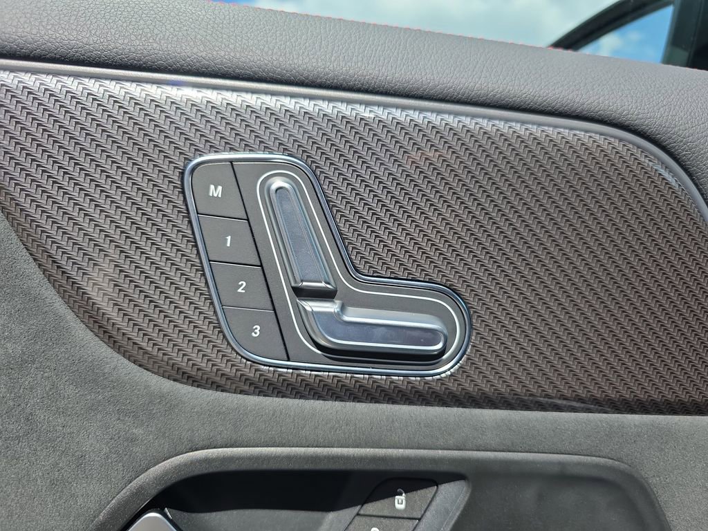 Certified 2026 Mercedes-Benz GLA 250 image 11