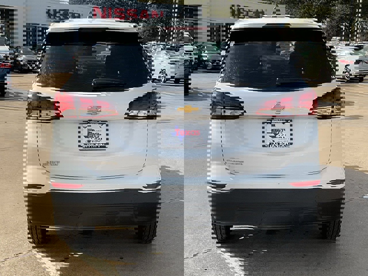 Used 2024 Chevrolet Equinox LS image 6