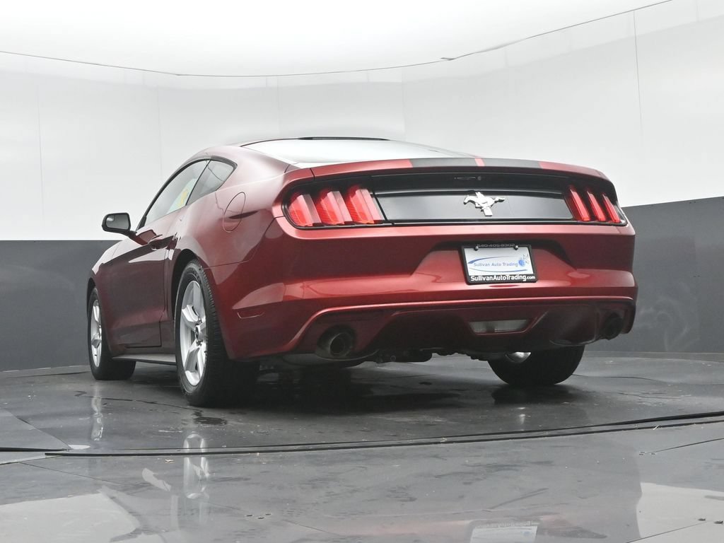 Used 2016 Ford Mustang Coupe RWD image 47
