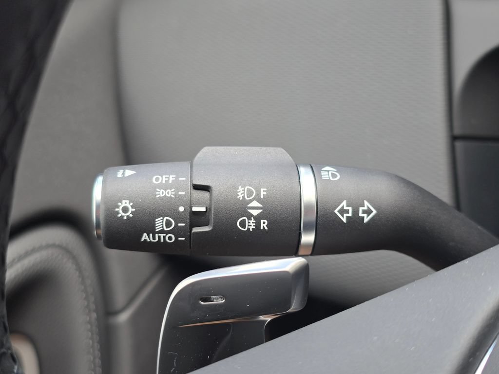 New 2026 Land Rover Discovery Sport Landmark AWD/4WD image 25