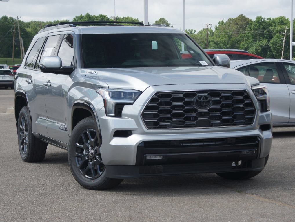 Used 2026 Toyota Sequoia Platinum w/ Tow Technology Package AWD/4WD image 7