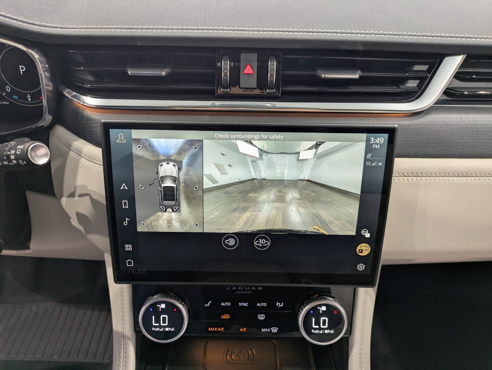 New 2026 Jaguar F-PACE R-Dynamic S image 18