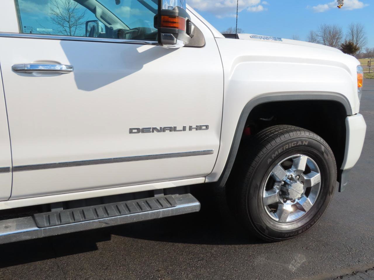 Used 2019 GMC Sierra 3500 Denali w/ Duramax Plus Package image 25