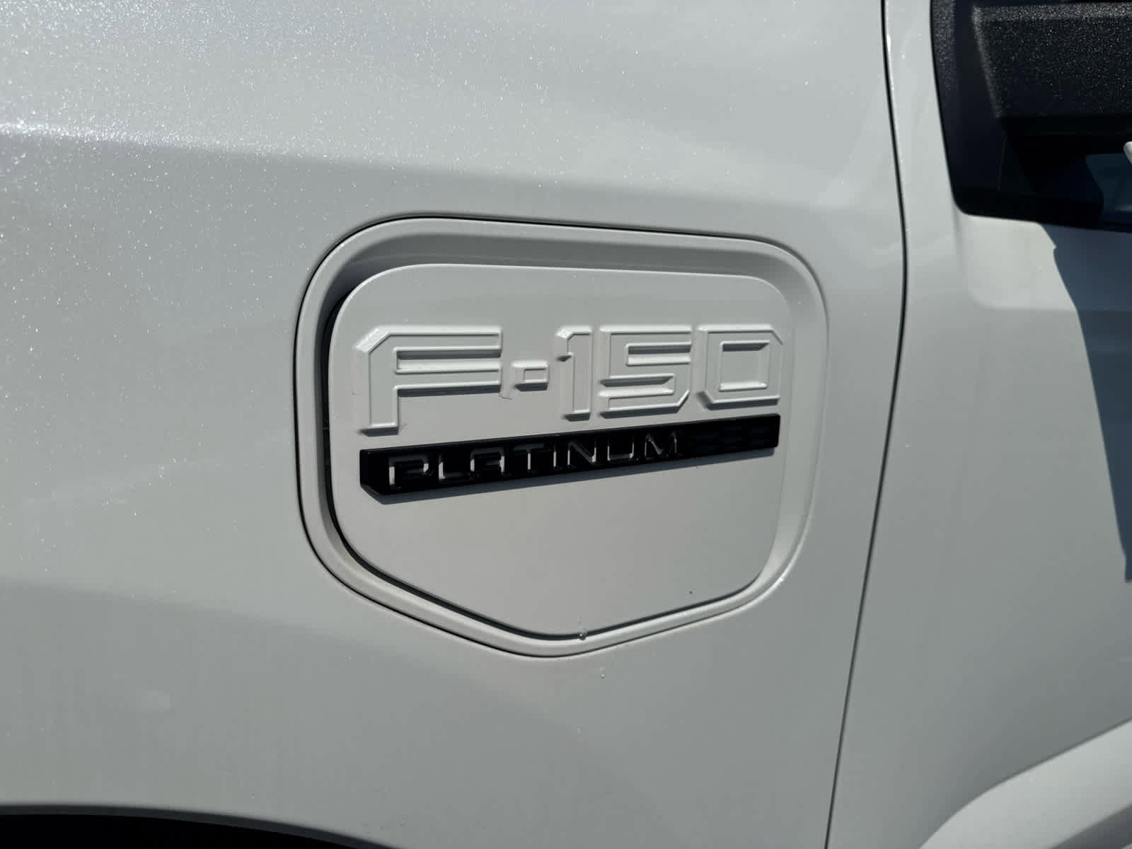 New 2023 Ford F150 Lightning Platinum image 43