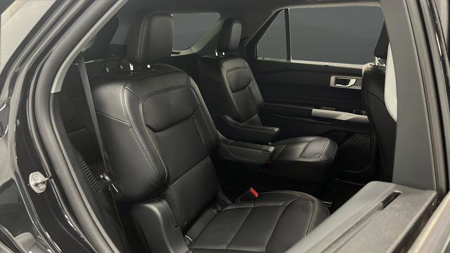 Used 2023 Ford Explorer Limited w/ Hybrid Equipment Group 310A AWD/4WD image 25