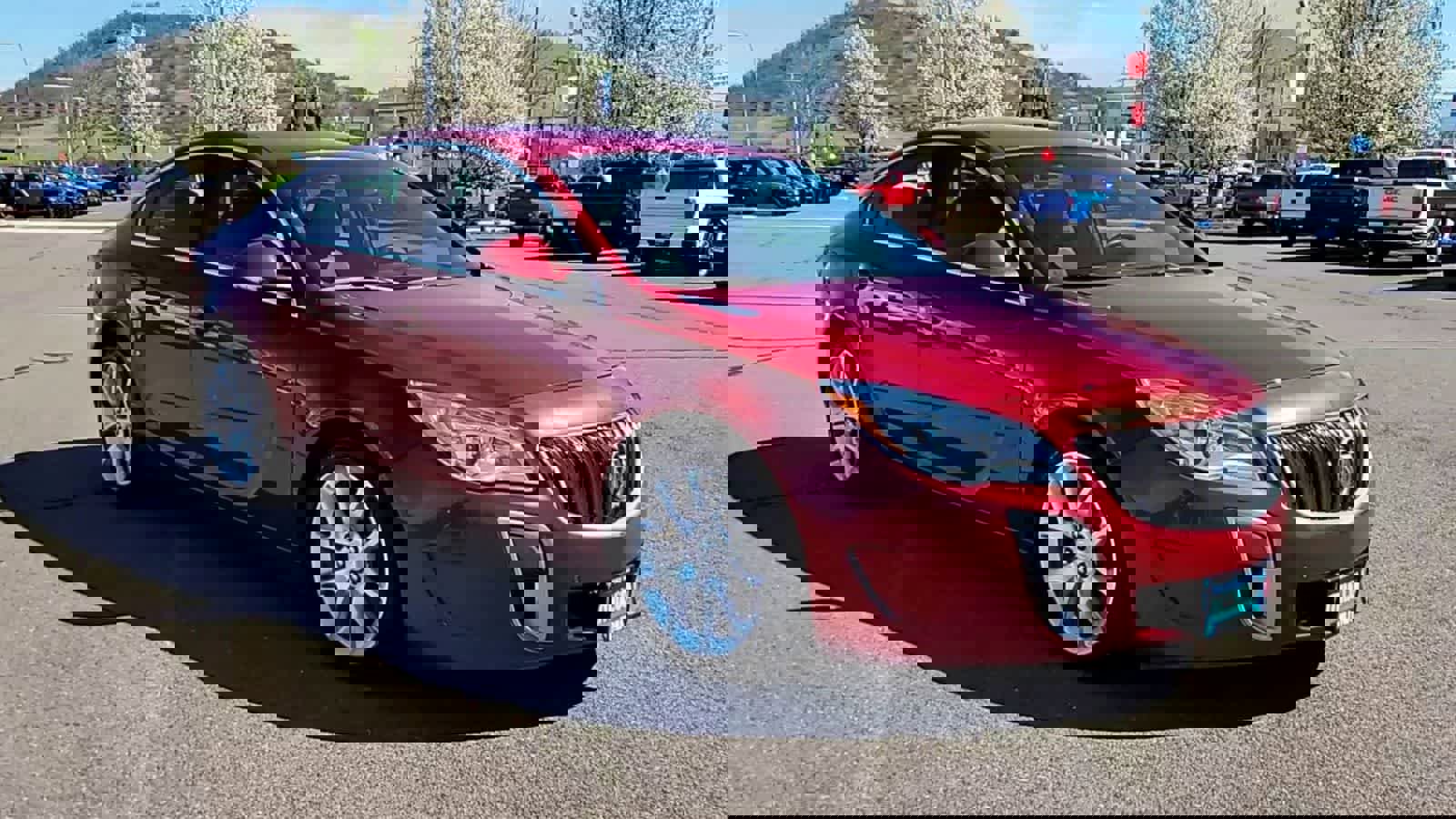 Used 2015 Buick Regal GS image 2