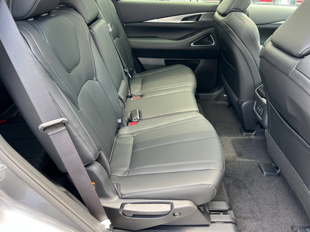 New 2027 INFINITI QX60 Luxe w/ Cargo Package FWD image 20