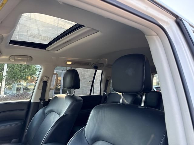 Used 2021 INFINITI QX80 Premium Select w/ All-Season Package AWD/4WD image 2