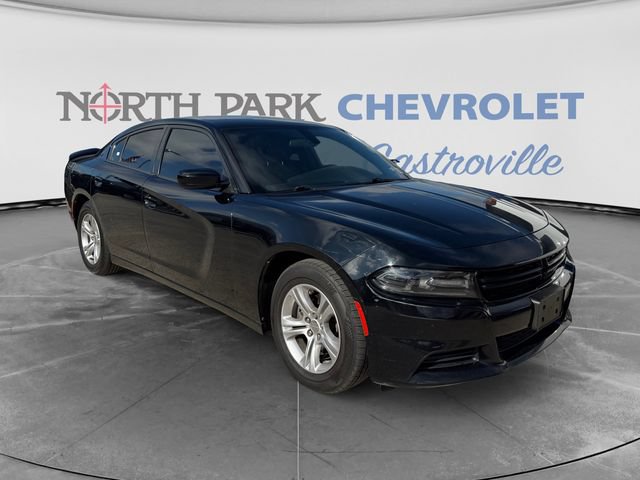 Used 2018 Dodge Charger SXT RWD image 22