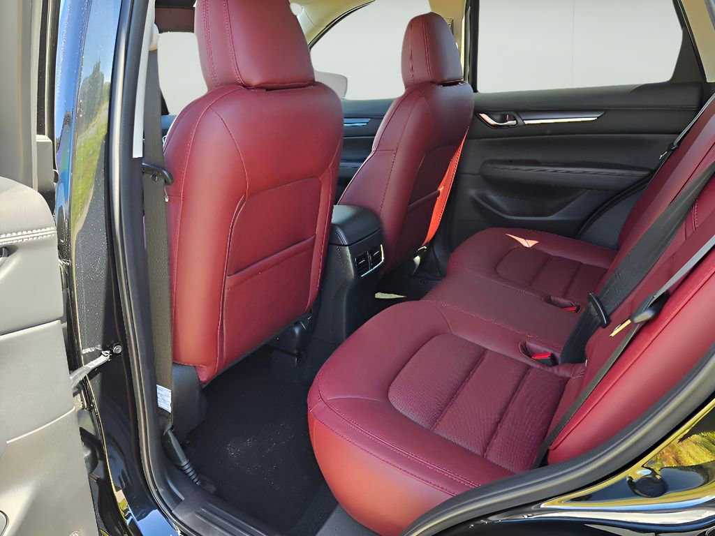 Used 2025 MAZDA CX-5 Carbon Edition image 15