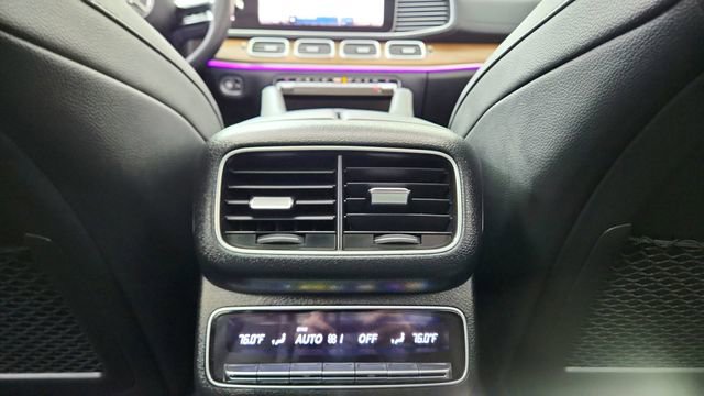 Used 2025 Mercedes-Benz GLS 450 4MATIC image 59
