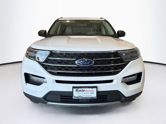 Used 2022 Ford Explorer XLT w/ Equipment Group 202A image 2