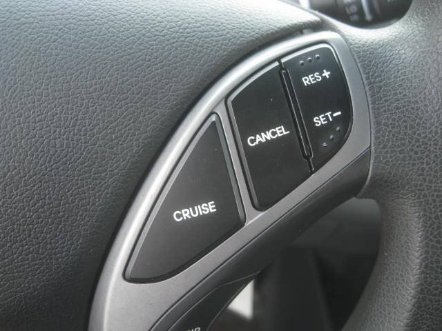 Used 2016 Hyundai Elantra SE FWD image 21