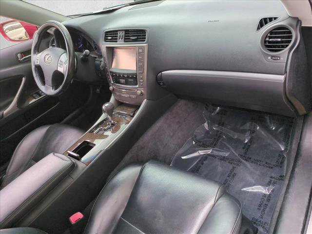 Used 2013 Lexus IS 250C w/ Luxury Pkg image 20