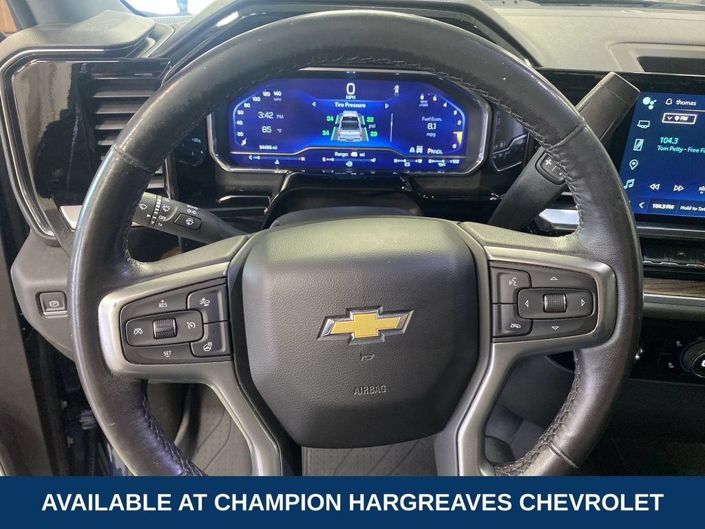 Certified 2022 Chevrolet Silverado 1500 LT AWD/4WD image 15