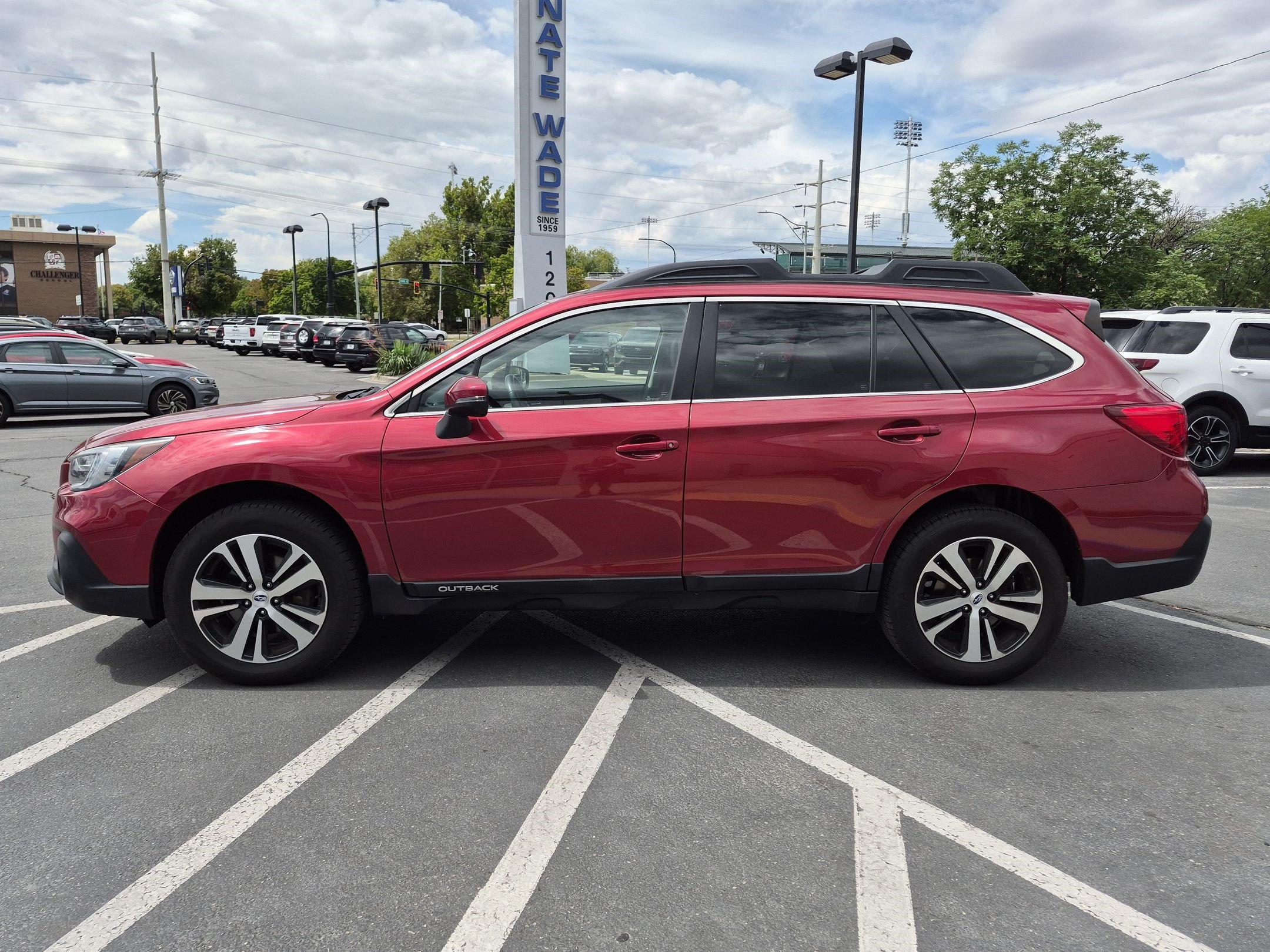 Used 2019 Subaru Outback 2.5i Limited AWD/4WD image 7
