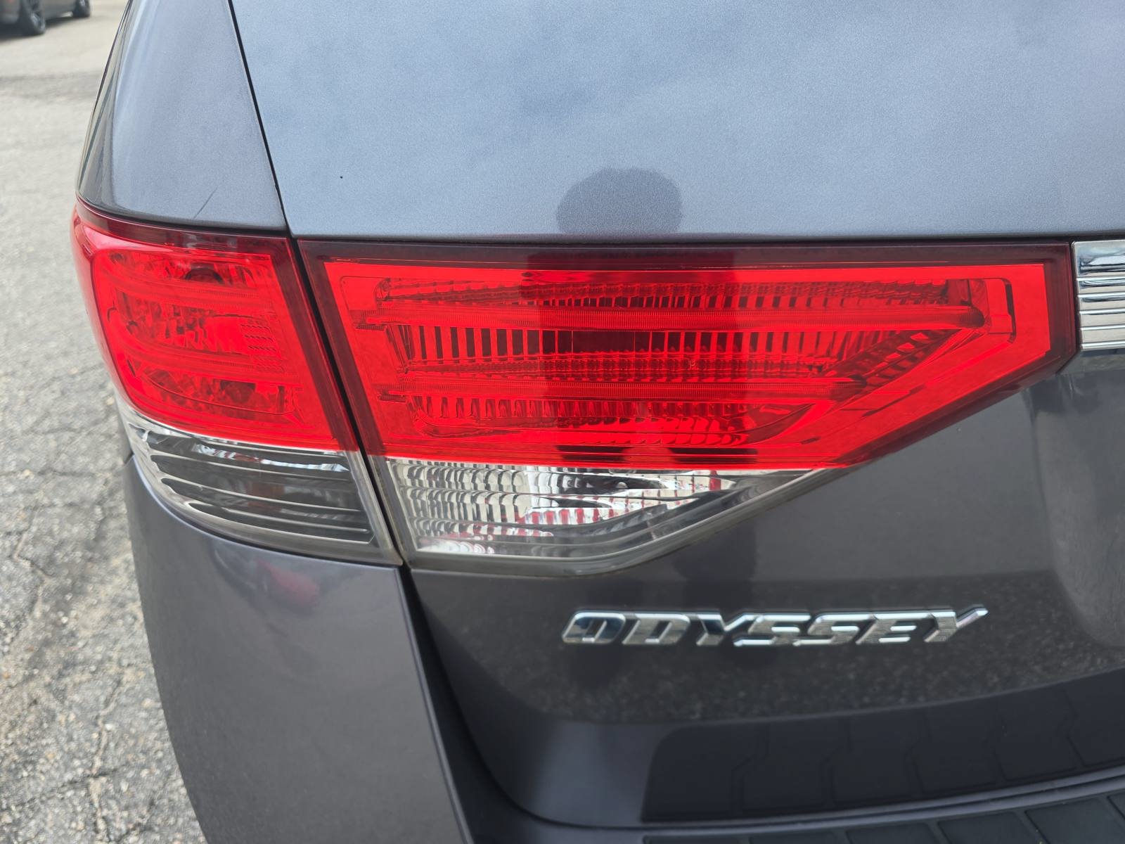 Used 2014 Honda Odyssey EX-L image 37
