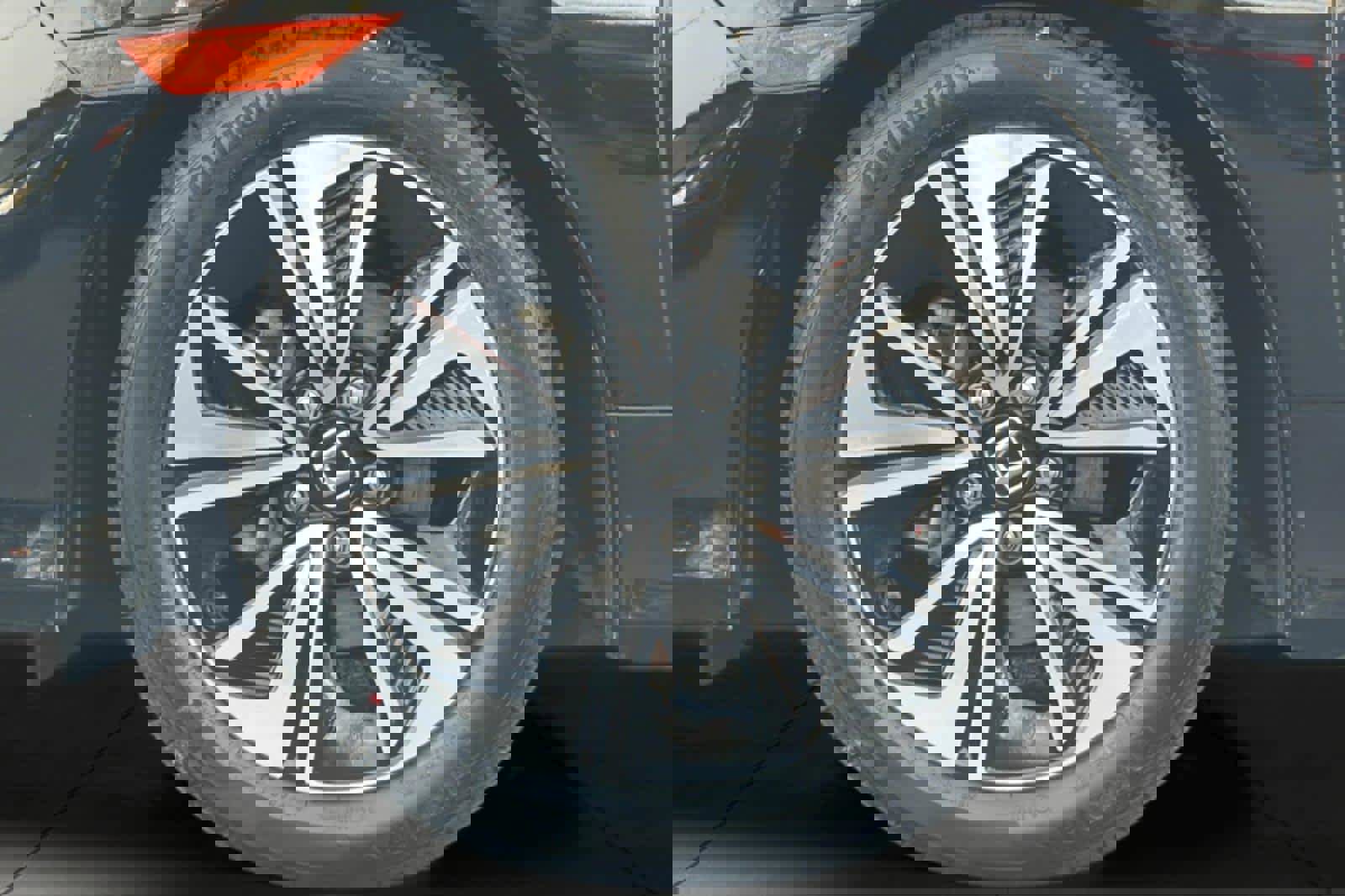 Used 2018 Honda Civic EX-L image 11