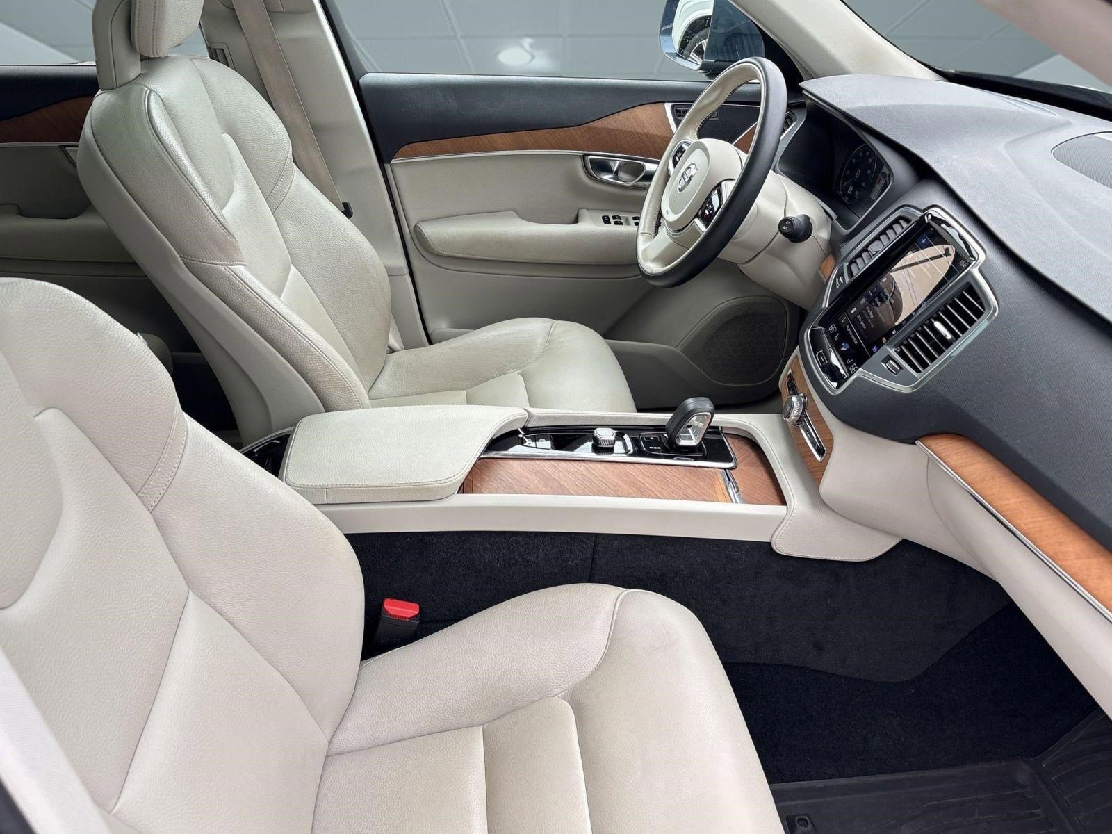 Certified 2022 Volvo XC90 T8 Inscription Expression image 29
