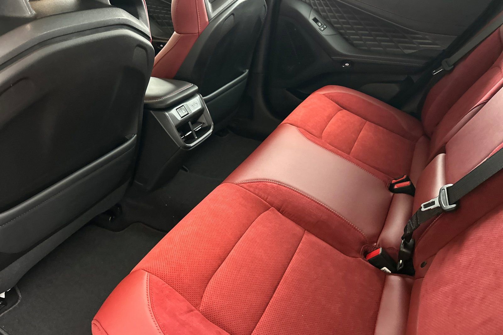 New 2026 Dodge Charger R/T AWD/4WD image 13