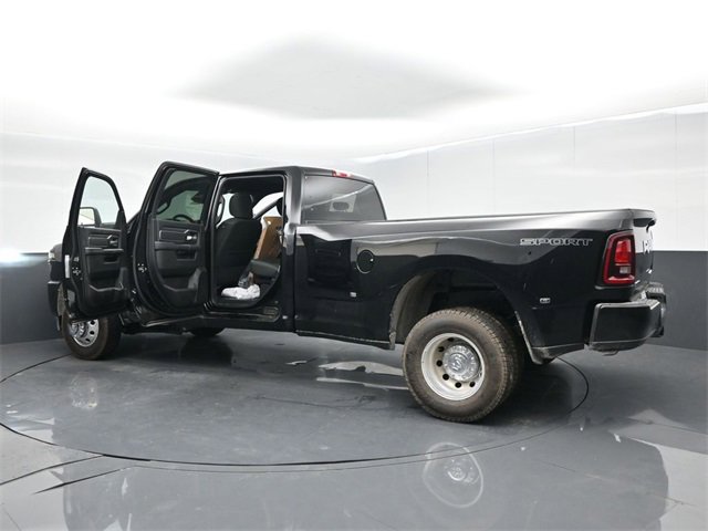 New 2026 RAM 3500 Big Horn image 57