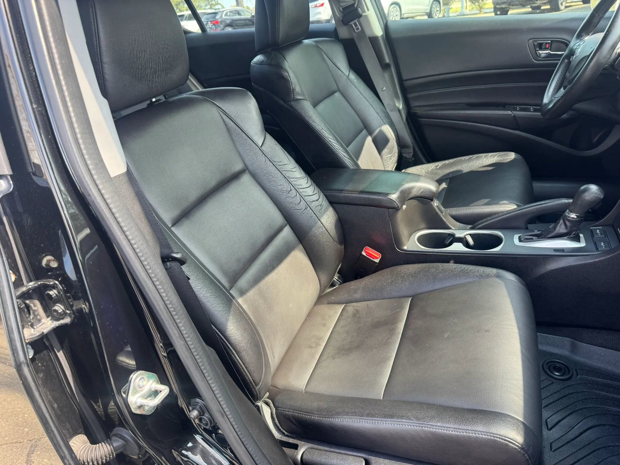 Used 2018 Acura ILX image 25