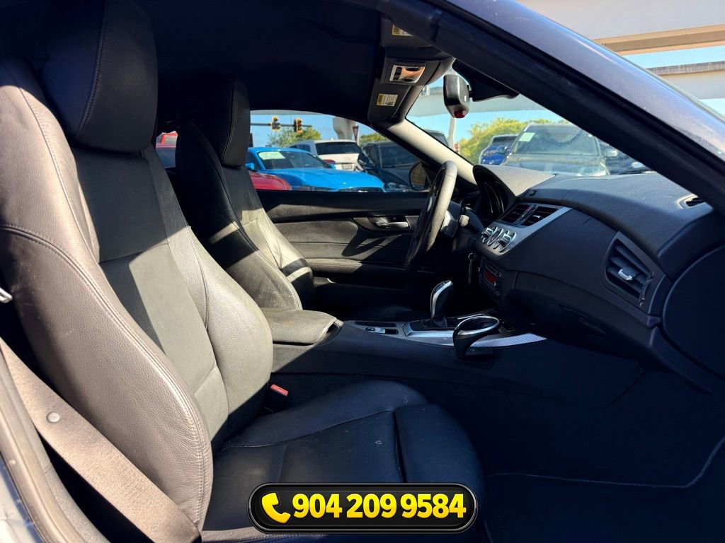 Used 2011 BMW Z4 sDrive35is image 23