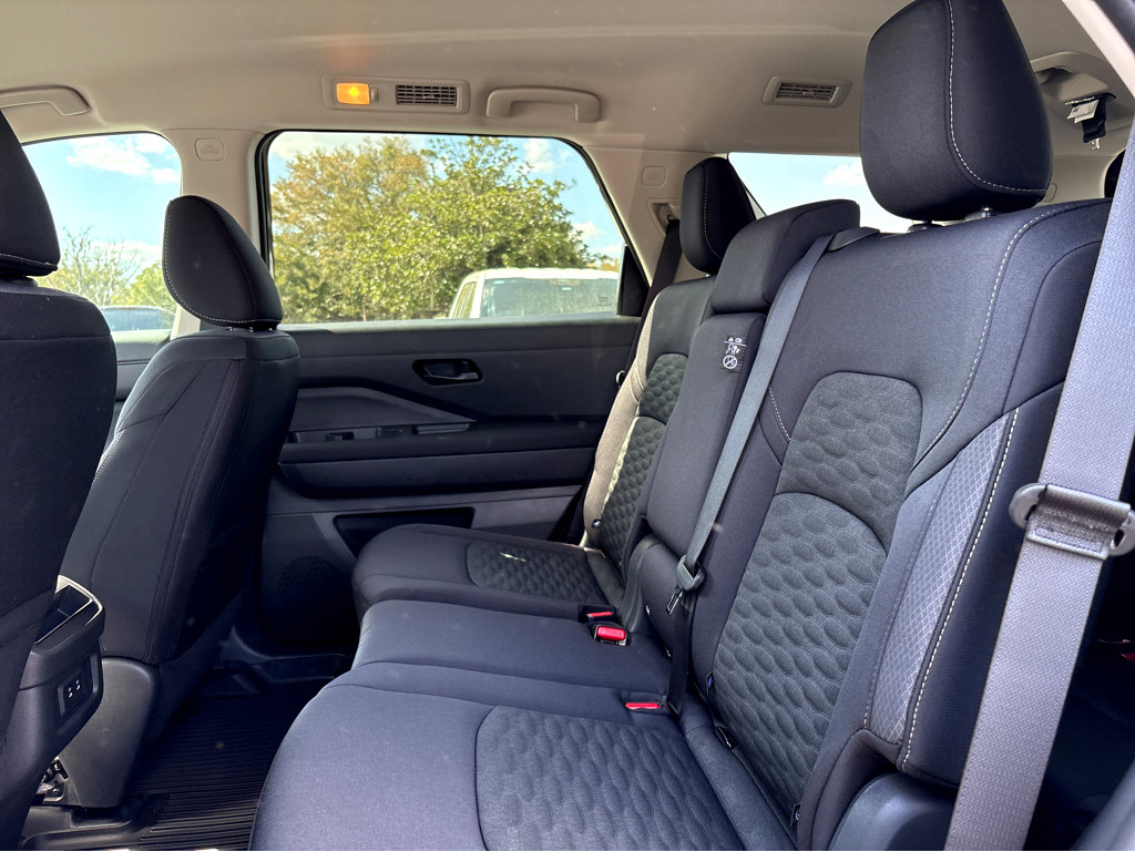 New 2026 Nissan Pathfinder SV FWD image 21
