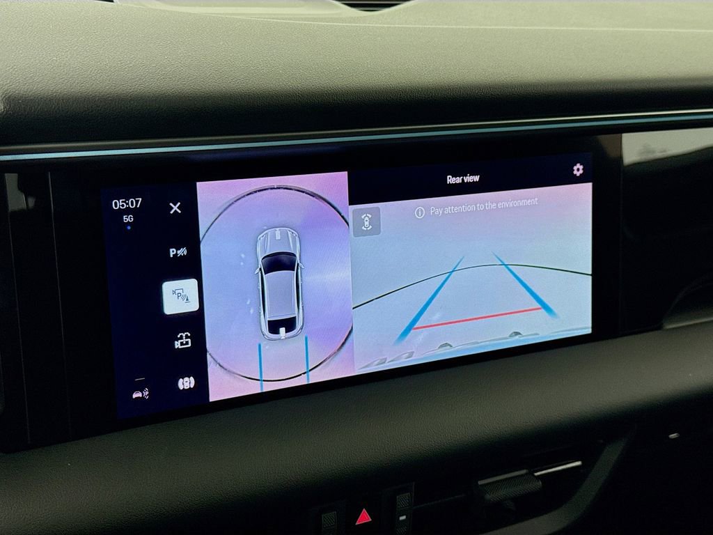 Certified 2024 Porsche Macan 4 Electric image 19