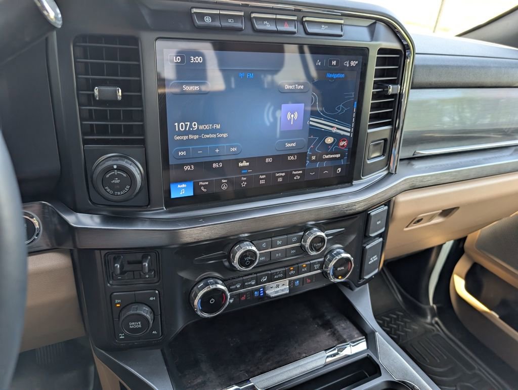 Used 2024 Ford F350 Lariat w/ Lariat Ultimate Package image 32