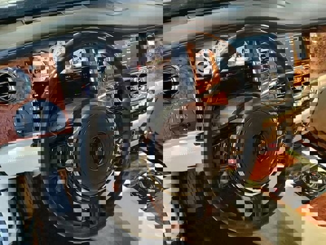 Used 2011 Rolls-Royce Ghost image 19