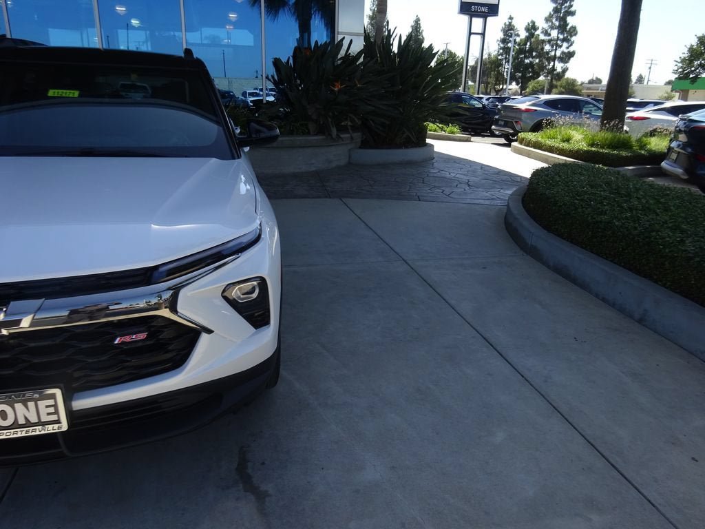 New 2026 Chevrolet TrailBlazer RS w/ Convenience Package FWD image 30