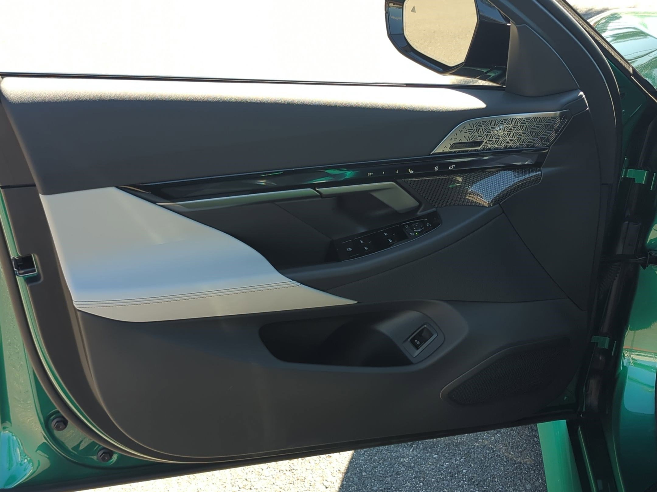 Used 2025 BMW M5 Touring w/ M Driver's Package image 14