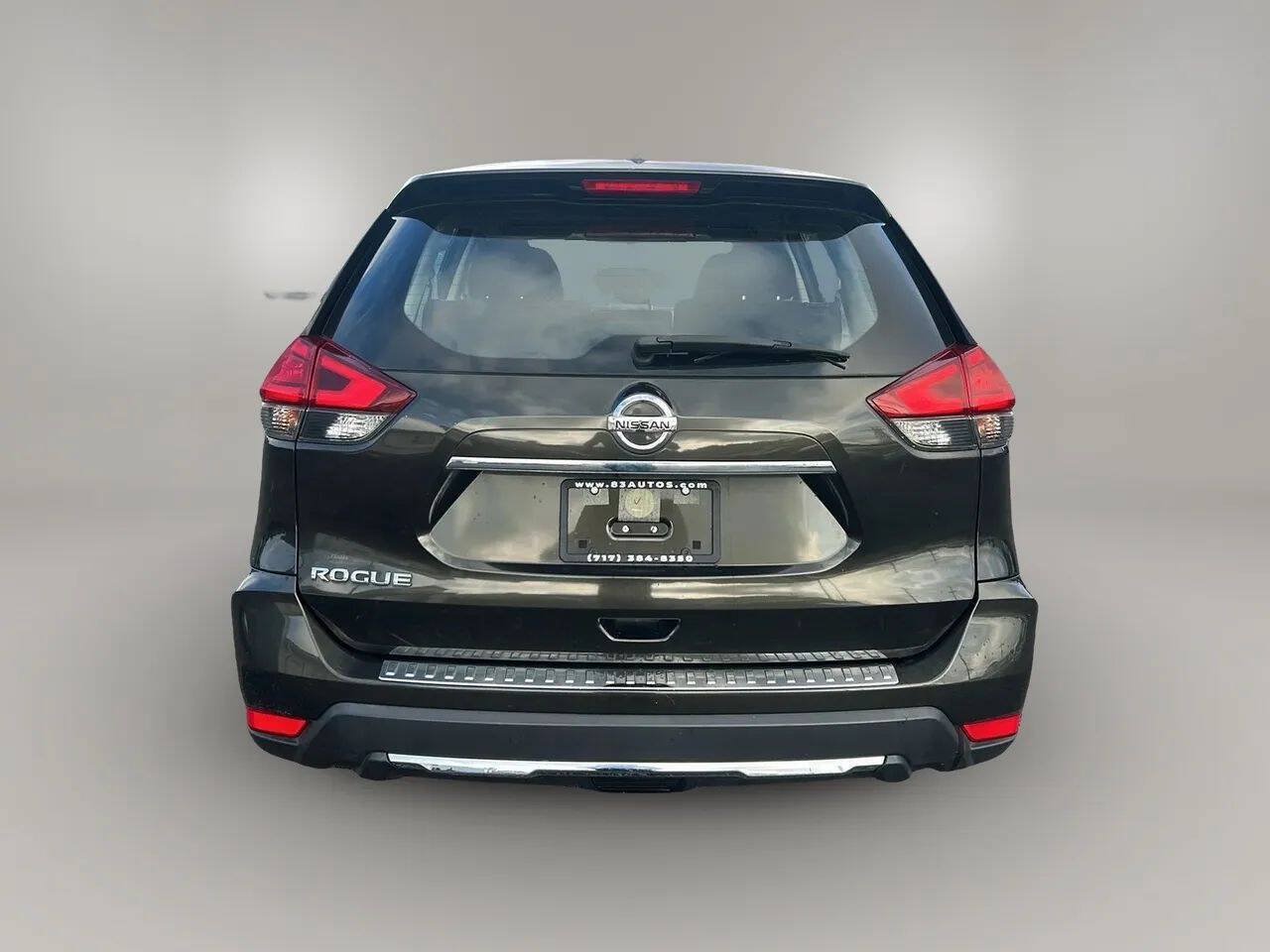 Used 2017 Nissan Rogue S FWD image 6