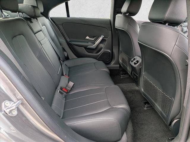 Used 2022 Mercedes-Benz CLA 250 4MATIC image 23