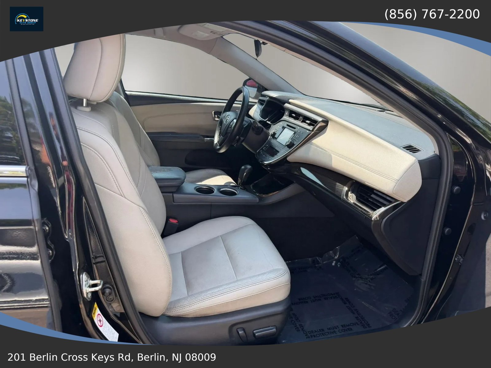 Used 2015 Toyota Avalon XLE FWD image 15