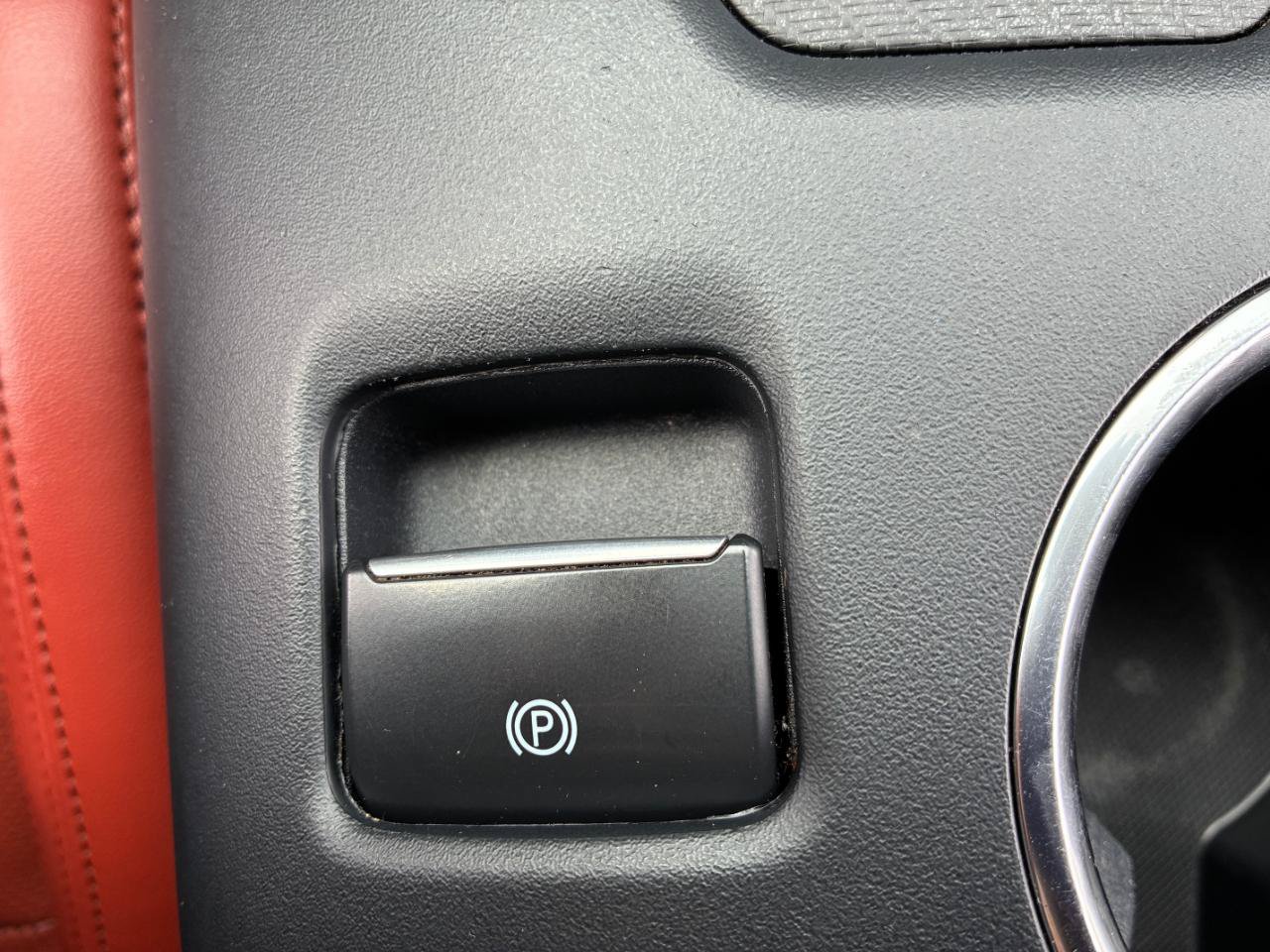 Used 2024 Ford Mustang GT RWD image 26