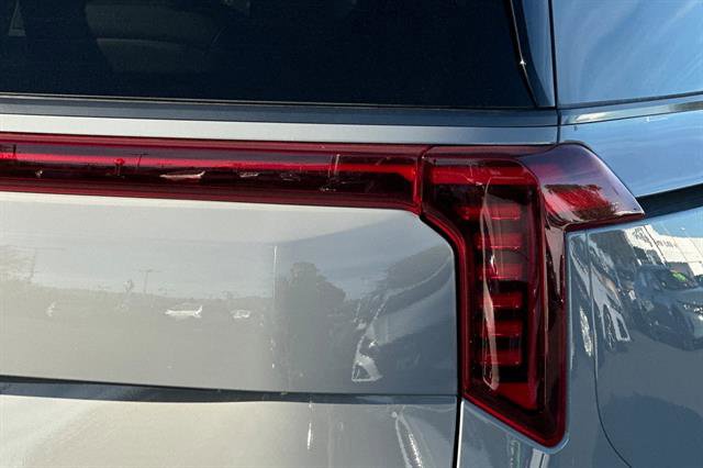 New 2025 Kia Carnival SX Prestige image 35