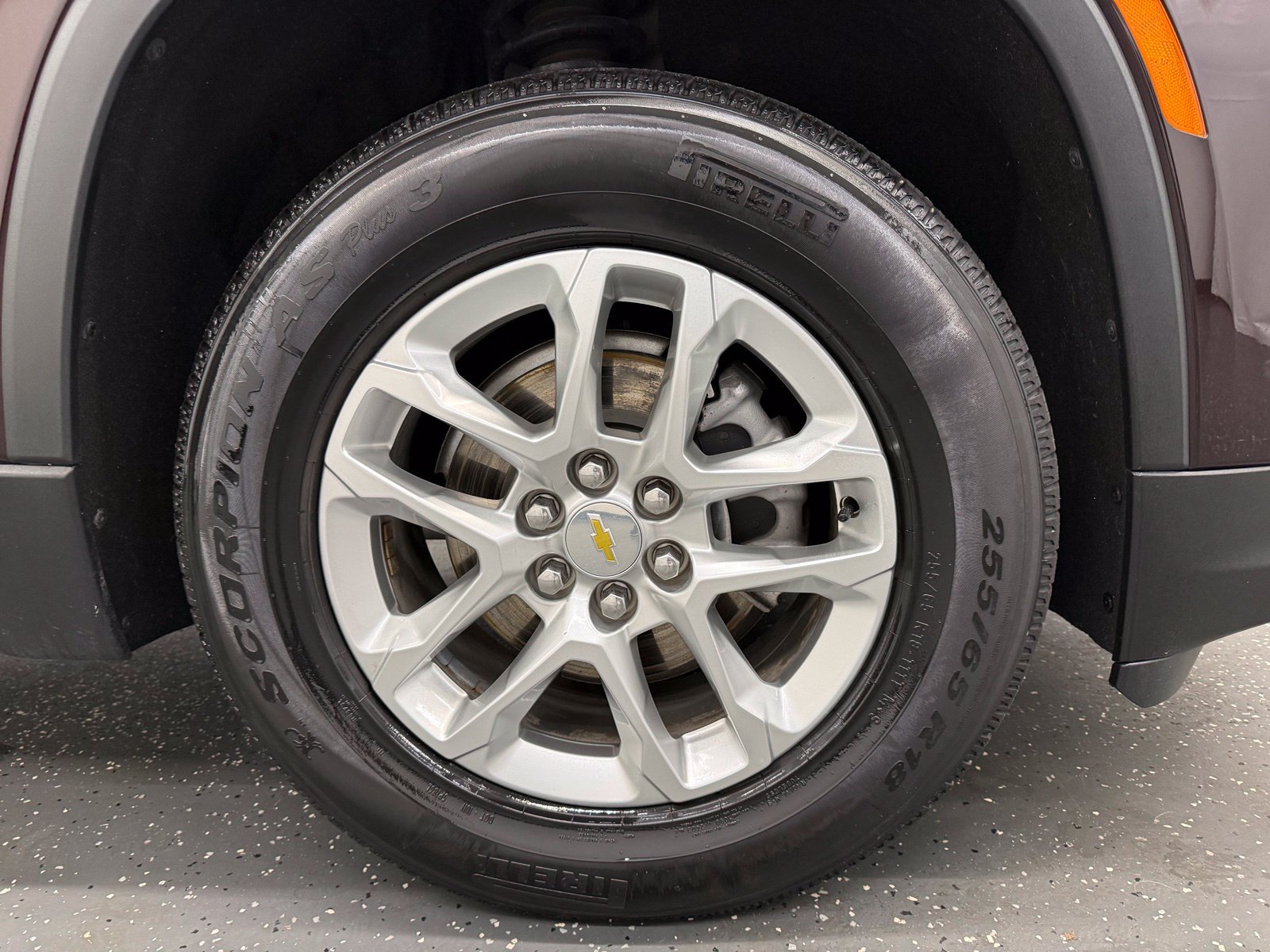 Used 2023 Chevrolet Traverse LT FWD image 21