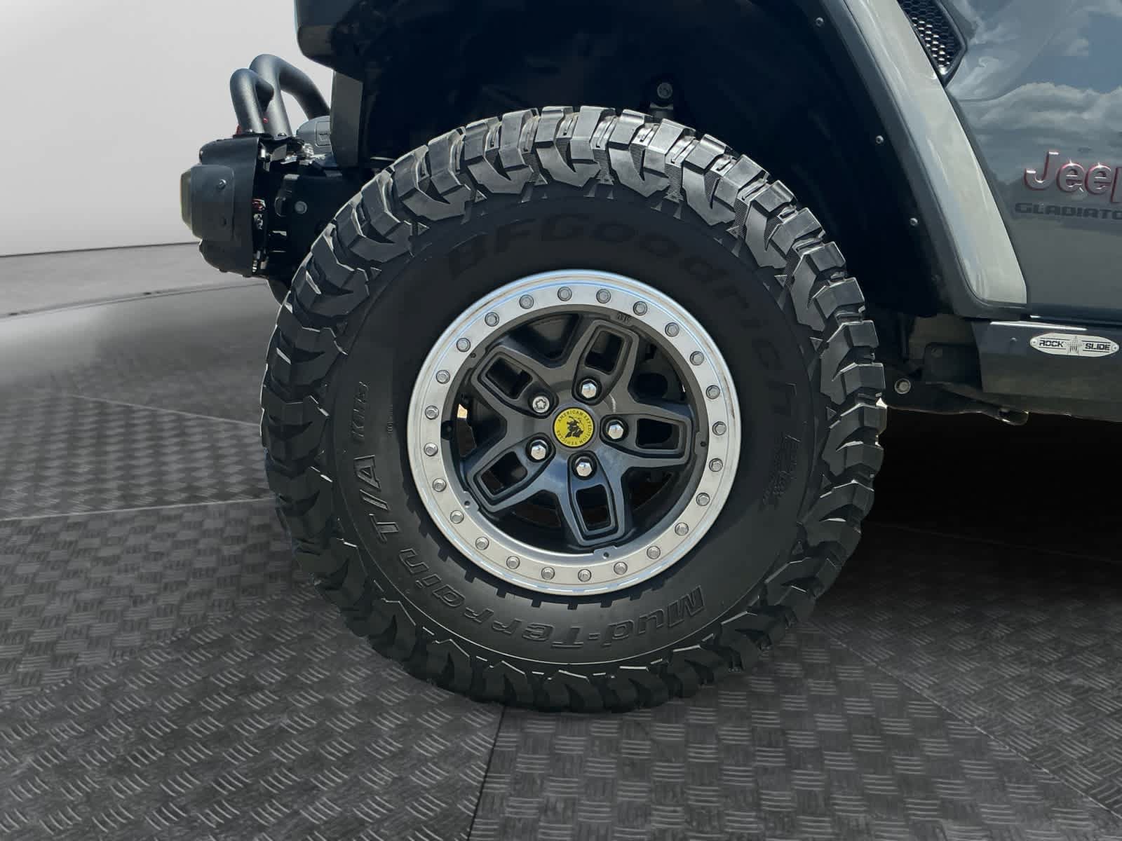 Used 2022 Jeep Gladiator Rubicon w/ LED Lighting Group AWD/4WD image 14