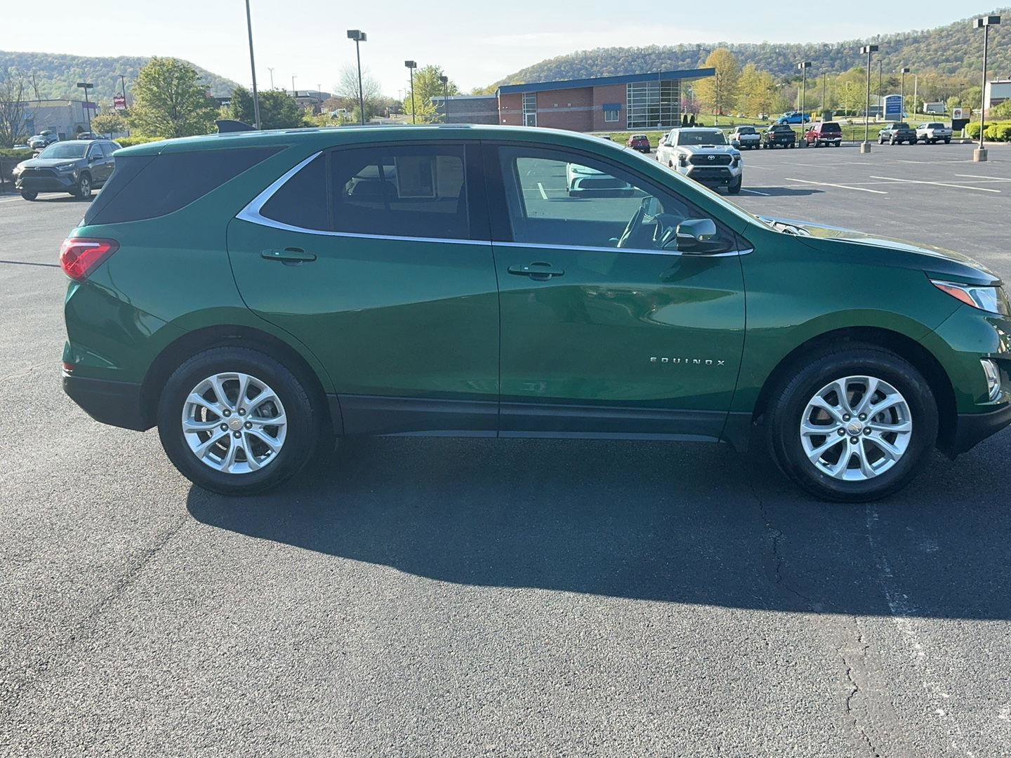 Used 2019 Chevrolet Equinox LT AWD/4WD image 4