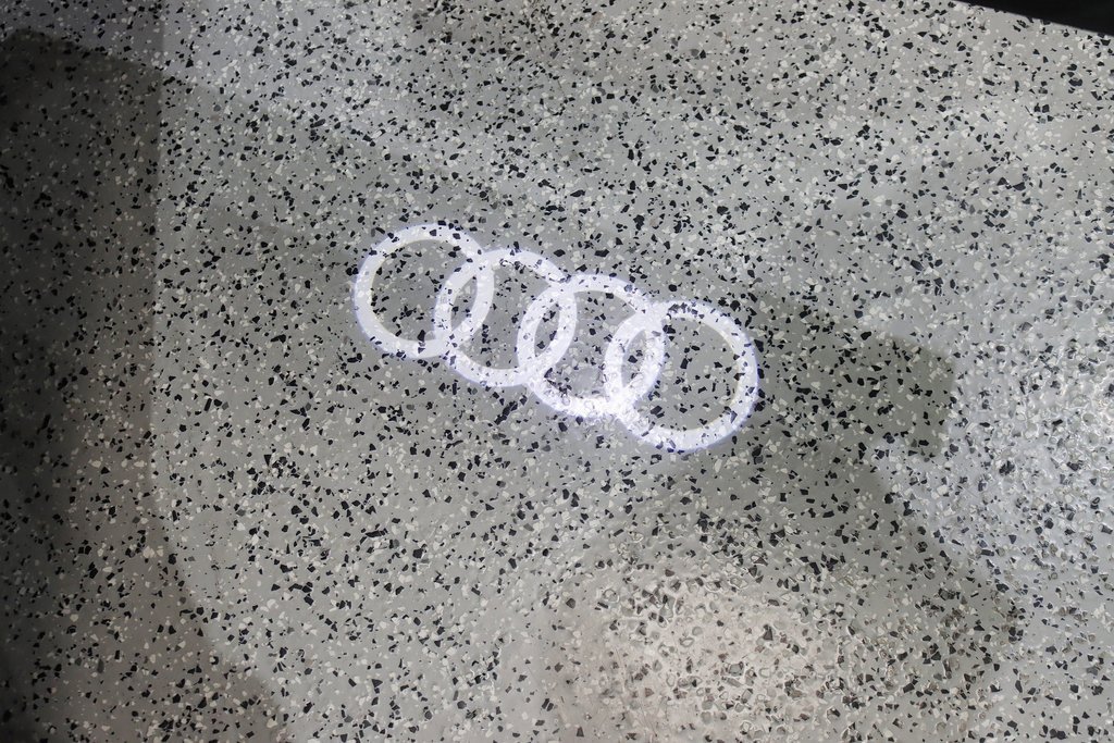 Used 2020 Audi Q8 Premium Plus image 39