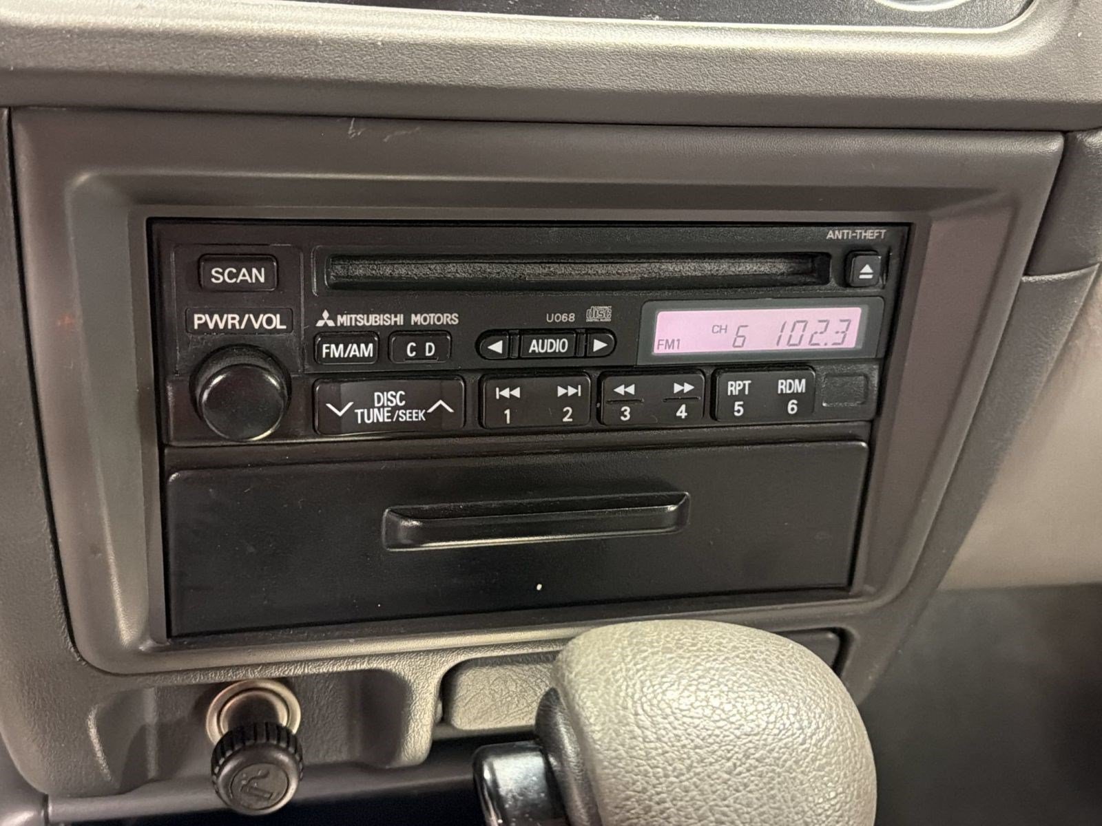Used 2000 Mitsubishi Montero Sport LS AWD/4WD image 18