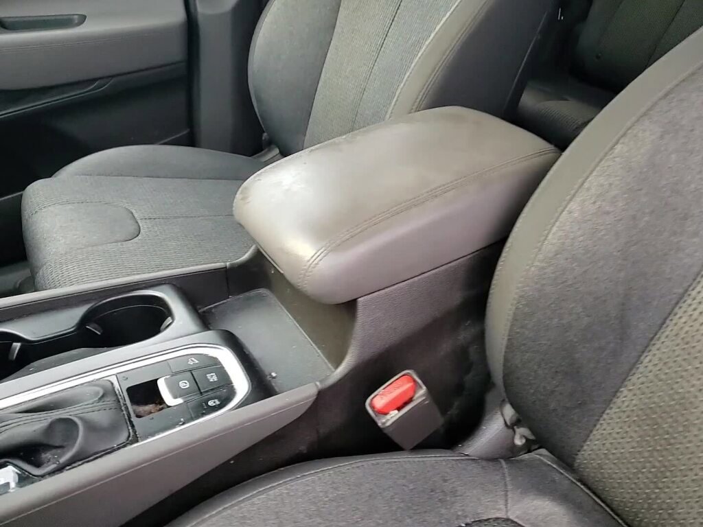 Used 2019 Hyundai Santa Fe SE image 19