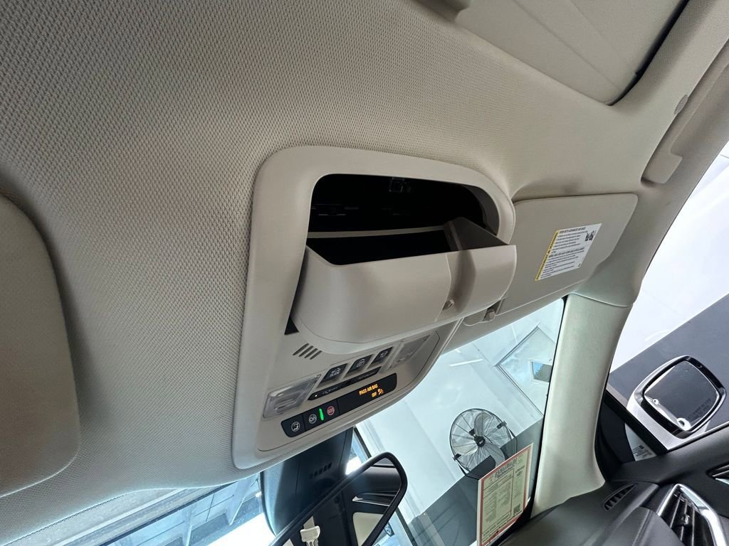 Used 2024 Buick Enclave Essence w/ Experience Buick Package image 19