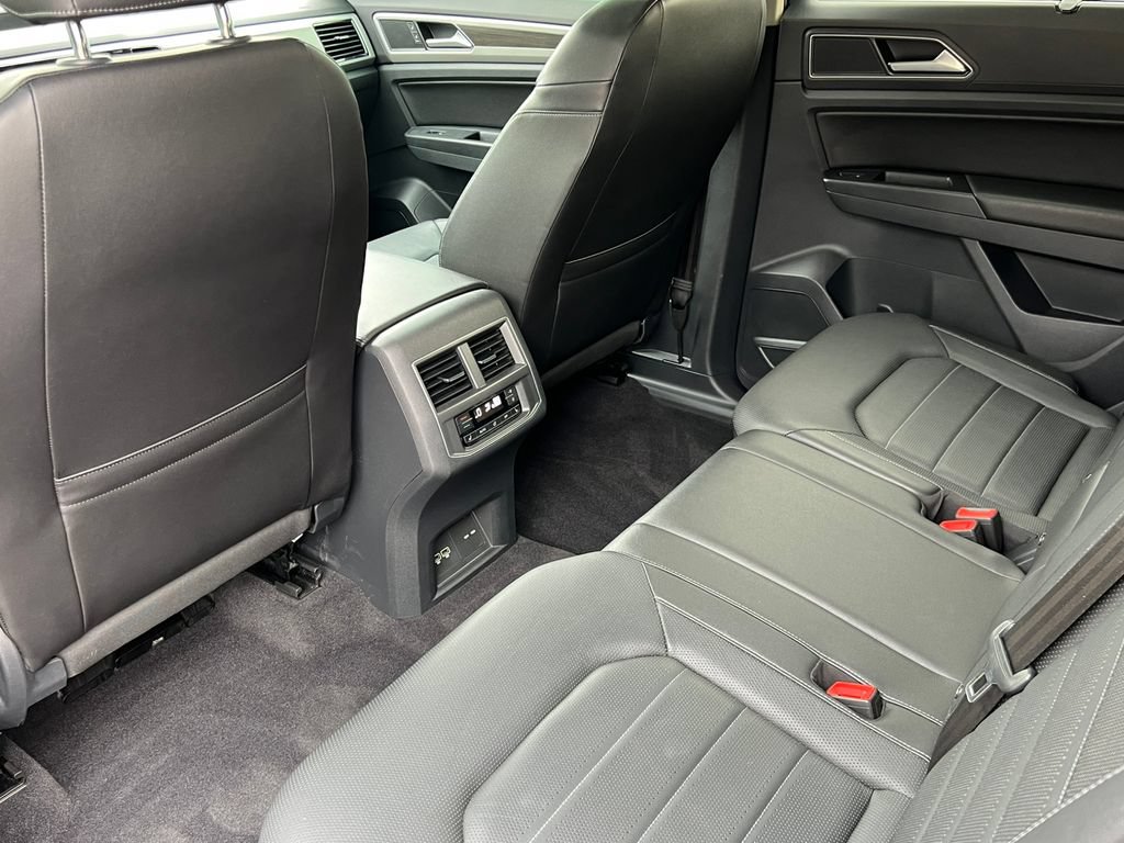Used 2018 Volkswagen Atlas SEL AWD/4WD image 42