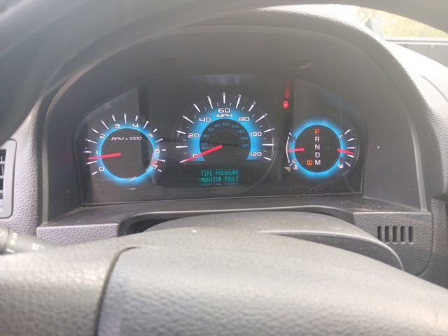 Used 2011 Ford Fusion SEL image 8