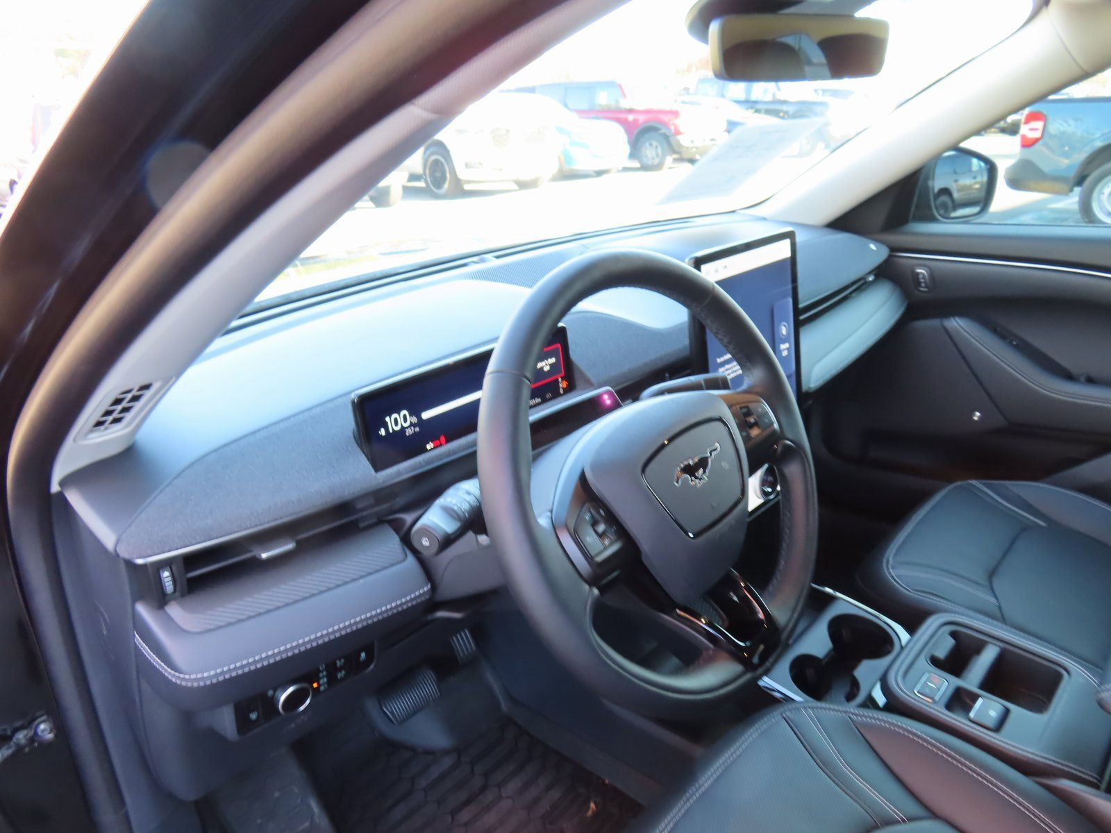 Used 2025 Ford Mustang Mach-E Premium image 16