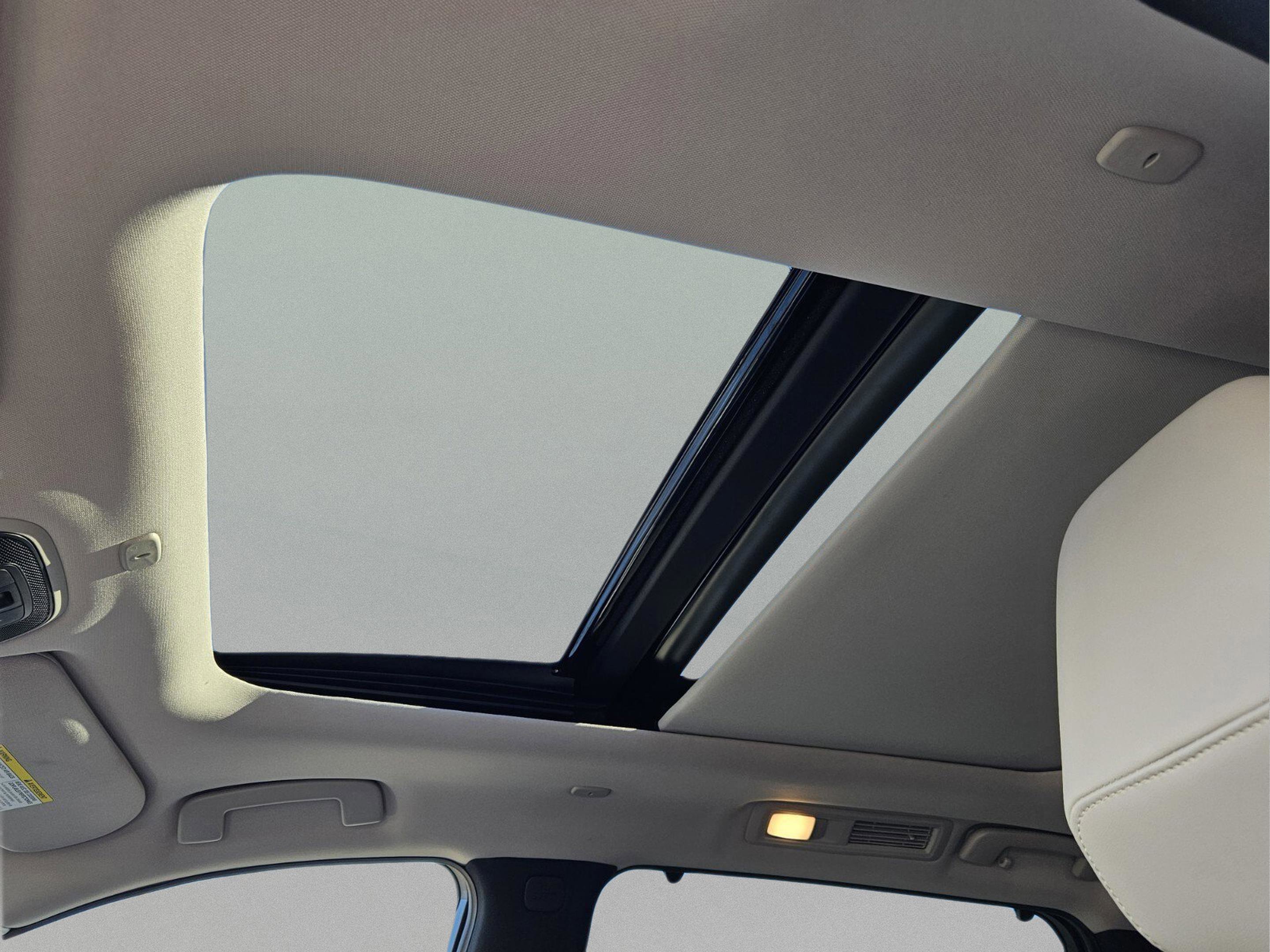 New 2026 INFINITI QX60 Luxe image 10